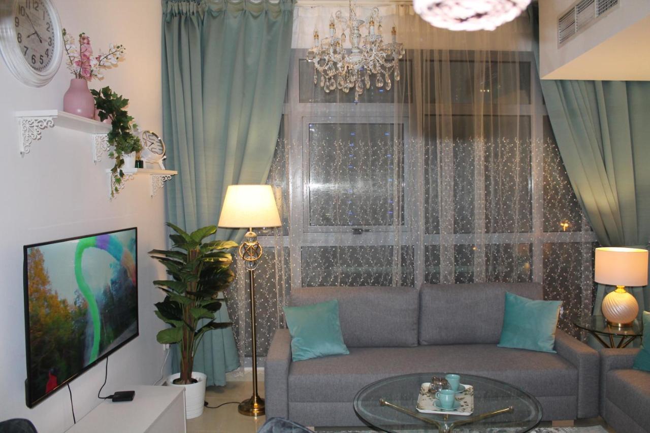Newly Furnished One Bedroom Apartment Next To Metro & Beach In Marina Residence Dubaj Exteriér fotografie