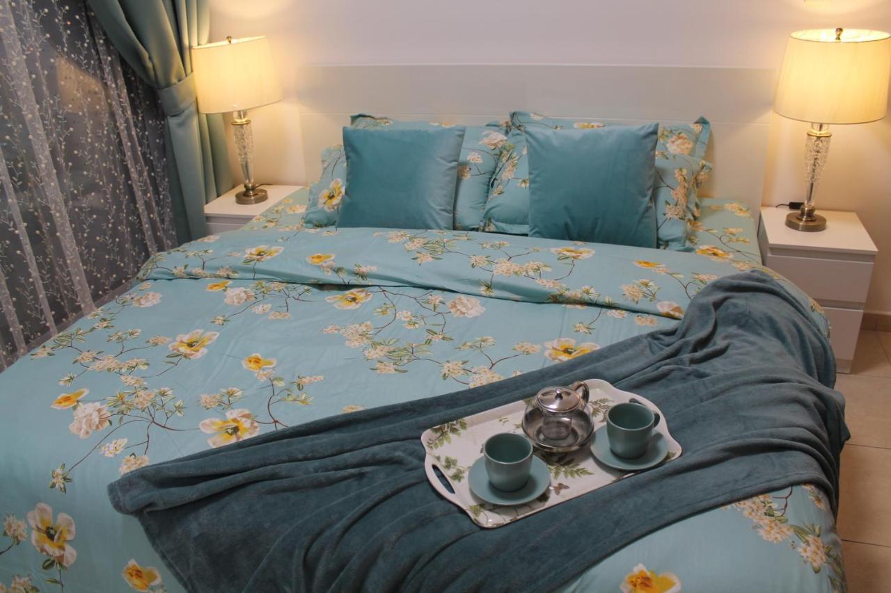 Newly Furnished One Bedroom Apartment Next To Metro & Beach In Marina Residence Dubaj Exteriér fotografie