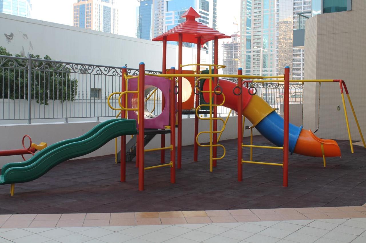 Newly Furnished One Bedroom Apartment Next To Metro & Beach In Marina Residence Dubaj Exteriér fotografie