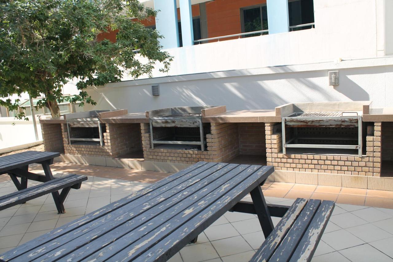 Newly Furnished One Bedroom Apartment Next To Metro & Beach In Marina Residence Dubaj Exteriér fotografie