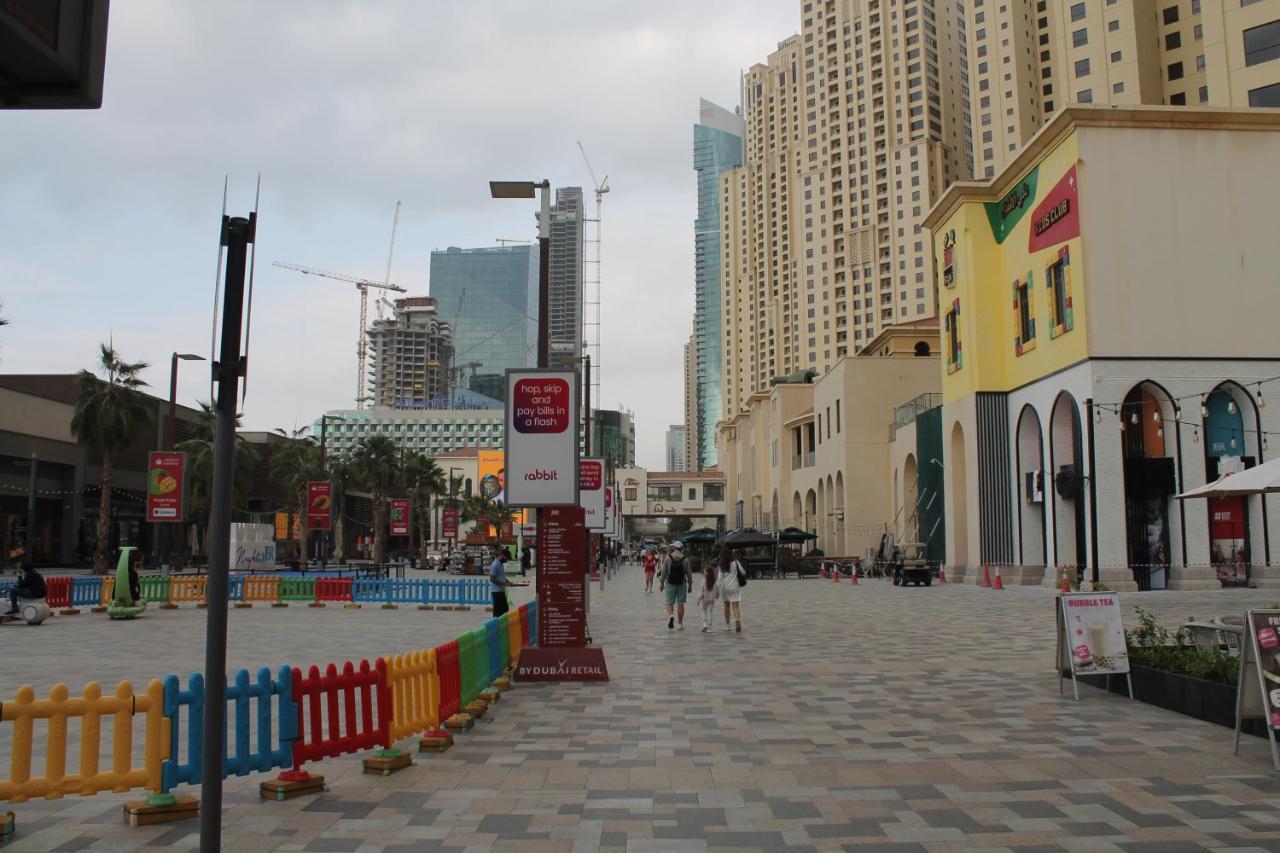 Newly Furnished One Bedroom Apartment Next To Metro & Beach In Marina Residence Dubaj Exteriér fotografie
